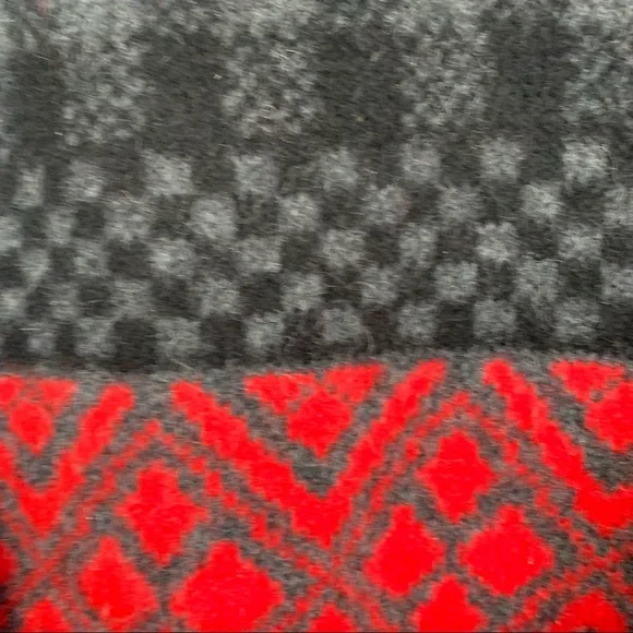 Nordstrom Brass Plum vintage wool sweater gray and red size medium - Picture 3 of 7